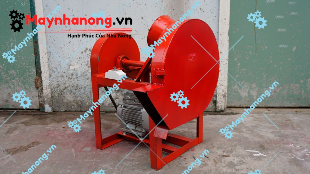 Máy sử dụng motor hãng Toàn Phát với điện áp 220v phù hợp sử dụng với mọi gia đình trên toàn quốc
