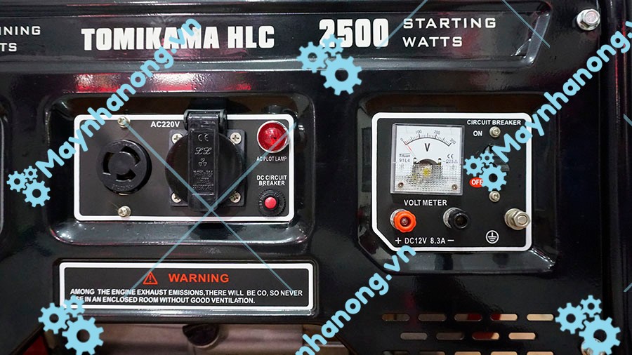 Bảng điều khiển của máy phát điện Tomikama 2500